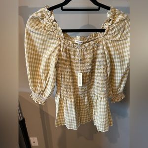 Max studio womens top!